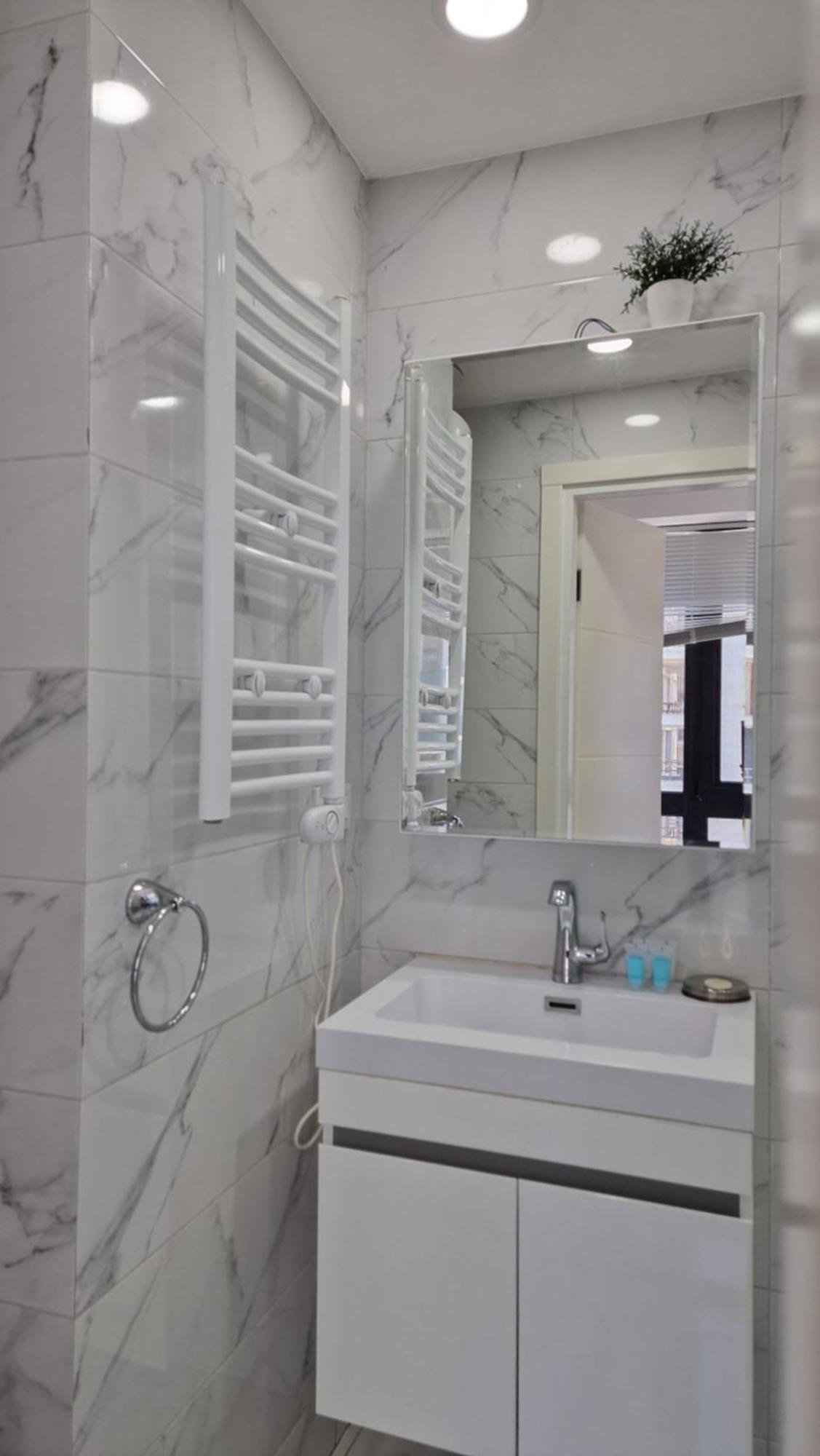 Your Beach Tower Батумі Номер фото
