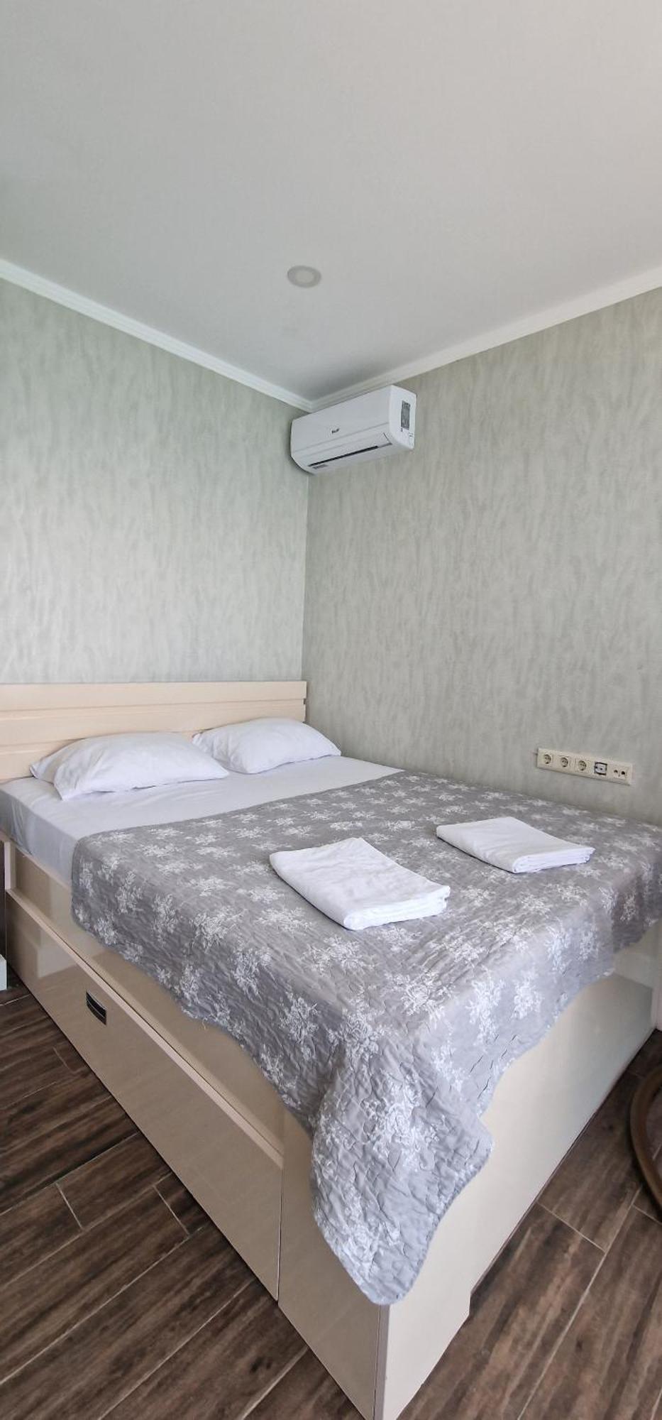 Your Beach Tower Батумі Номер фото