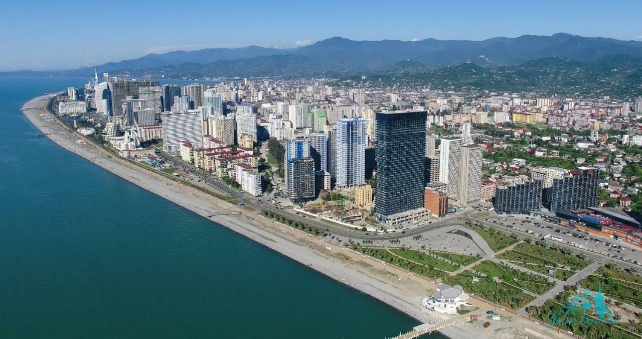 Your Beach Tower Батумі Екстер'єр фото